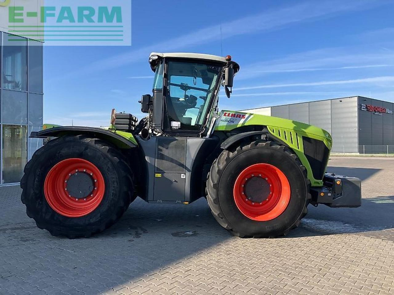 CLAAS xerion 5000 - Трактор: фото 2 CLAAS xerion 5000 - Трактор: фото 2