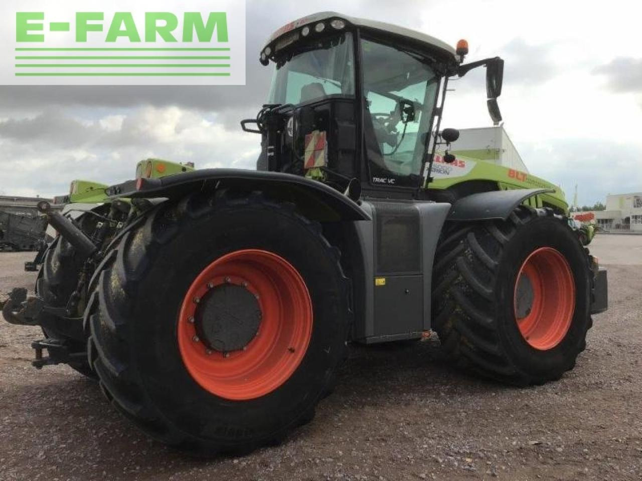 CLAAS xerion 5000 trac TRAC - Трактор: фото 4 CLAAS xerion 5000 trac TRAC - Трактор: фото 4