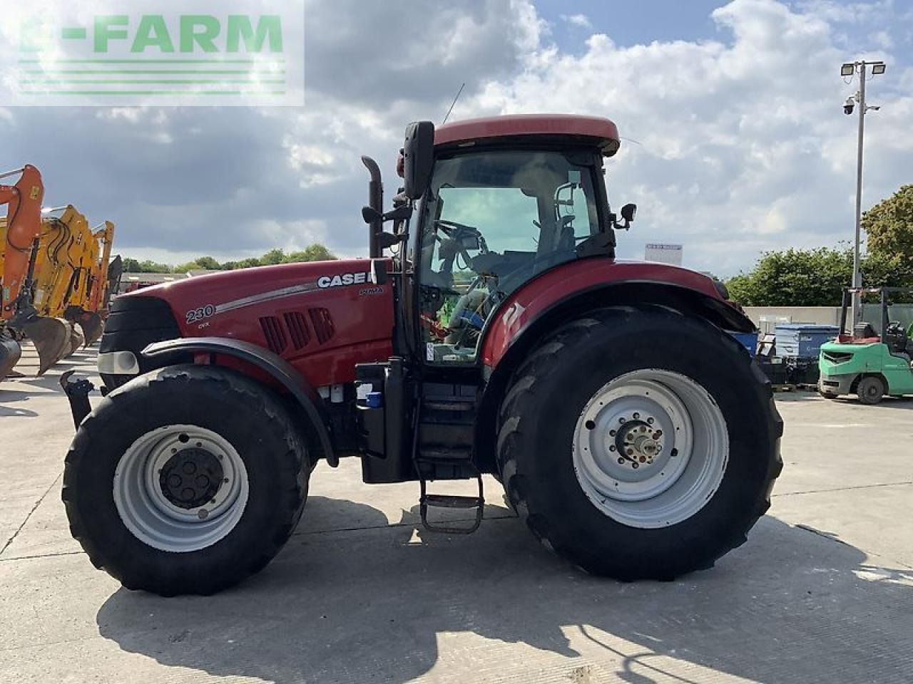 Case-IH 230 cvx tractor (st23247) - Трактор: фото 5 Case-IH 230 cvx tractor (st23247) - Трактор: фото 5