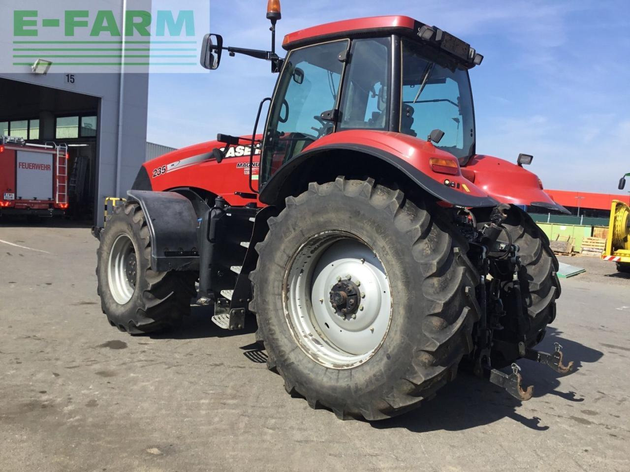 Трактор Case-IH Magnum 235: фото 17
