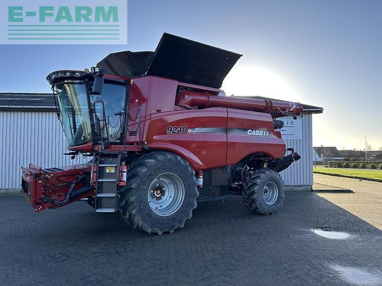 Case-IH axial flow 9240 - Зернозбиральний комбайн: фото 1 Case-IH axial flow 9240 - Зернозбиральний комбайн: фото 1