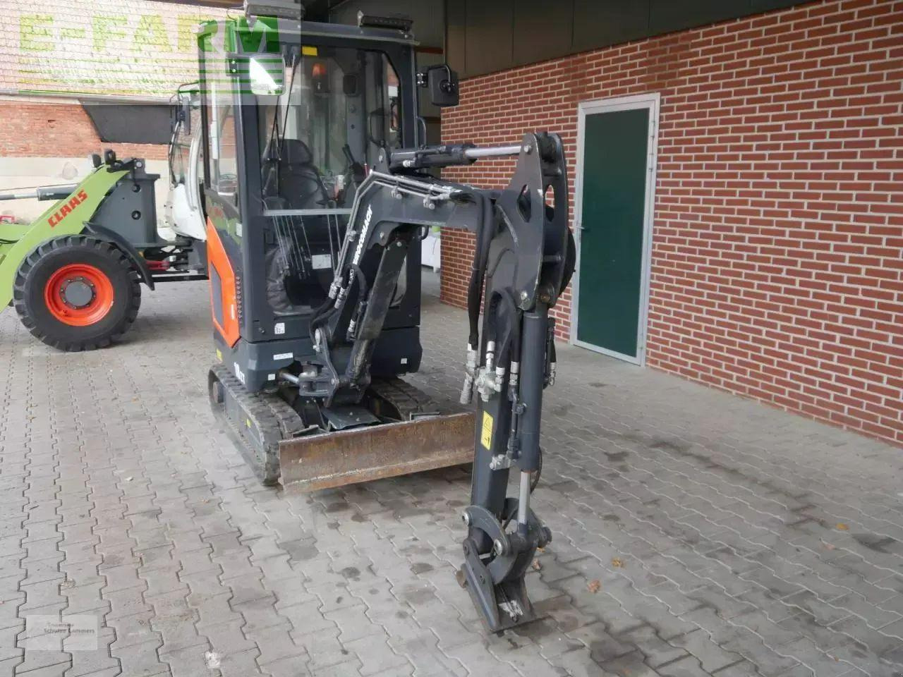 Case-IH eurocomach 18zt - Міні-екскаватор: фото 2 Case-IH eurocomach 18zt - Міні-екскаватор: фото 2