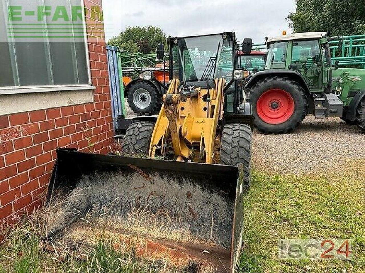 Caterpillar 906 m - Міні-екскаватор: фото 3 Caterpillar 906 m - Міні-екскаватор: фото 3