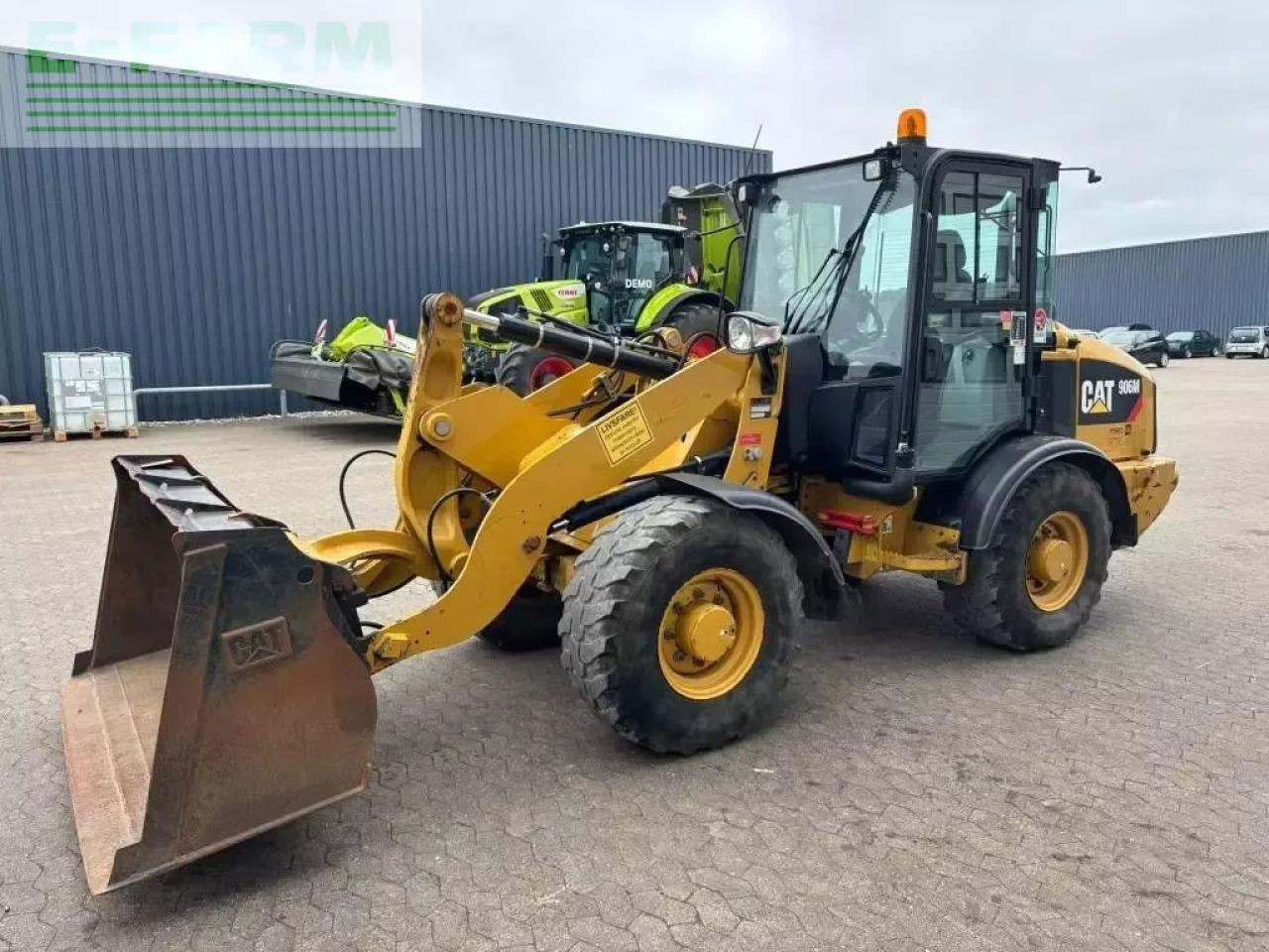 Caterpillar 906 m - Міні-екскаватор: фото 5 Caterpillar 906 m - Міні-екскаватор: фото 5