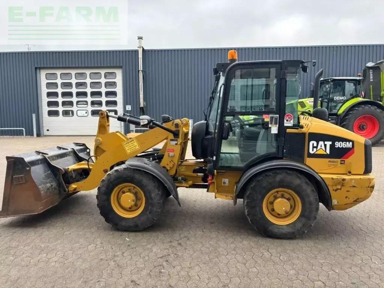 Caterpillar 906 m - Міні-екскаватор: фото 3 Caterpillar 906 m - Міні-екскаватор: фото 3