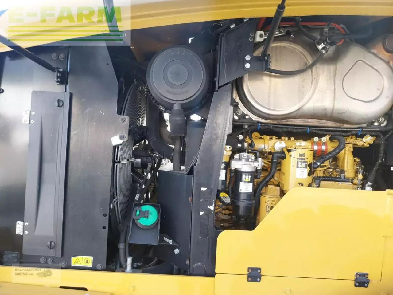 Caterpillar 926 m - Міні-екскаватор: фото 5 Caterpillar 926 m - Міні-екскаватор: фото 5