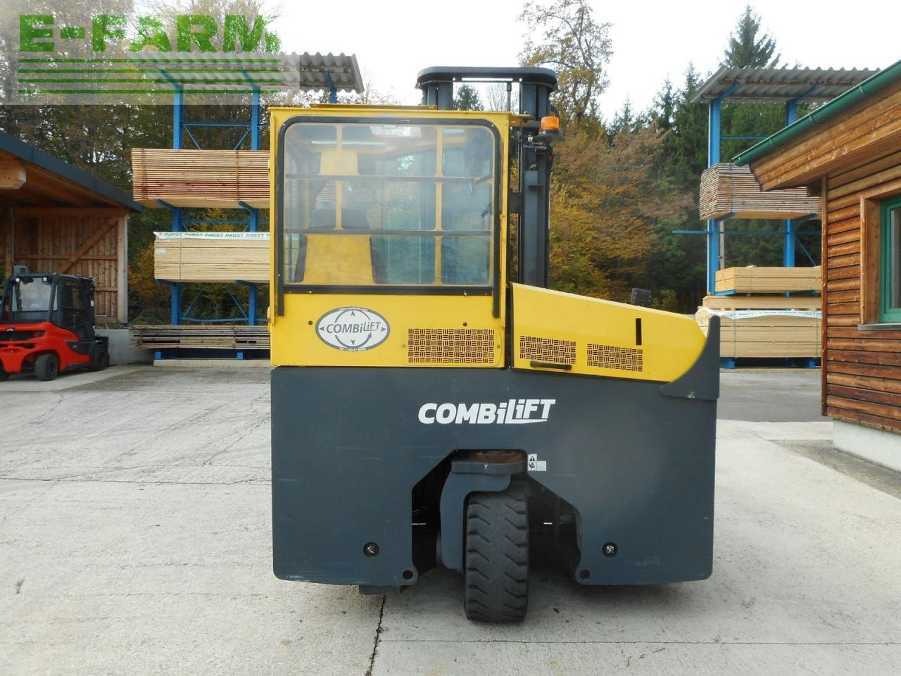 Combilift c4800s diesel allrad 4wege stapler - Навантажувач вилковий: фото 4 Combilift c4800s diesel allrad 4wege stapler - Навантажувач вилковий: фото 4