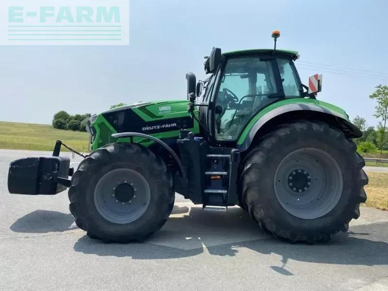 Deutz-Fahr 8280 ttv - Трактор: фото 2 Deutz-Fahr 8280 ttv - Трактор: фото 2