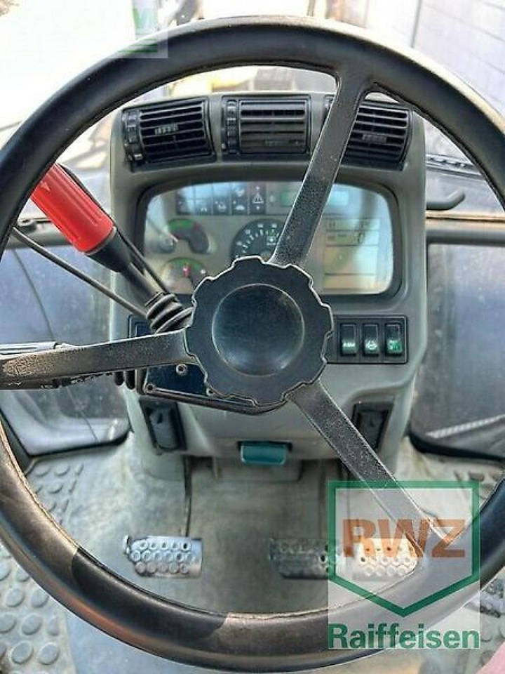 Deutz-Fahr agrotron 165 mk3 - Трактор: фото 4 Deutz-Fahr agrotron 165 mk3 - Трактор: фото 4