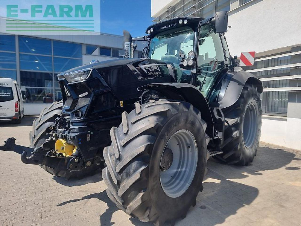 Deutz-Fahr agrotron 7250 ttv warrior - Трактор: фото 1 Deutz-Fahr agrotron 7250 ttv warrior - Трактор: фото 1