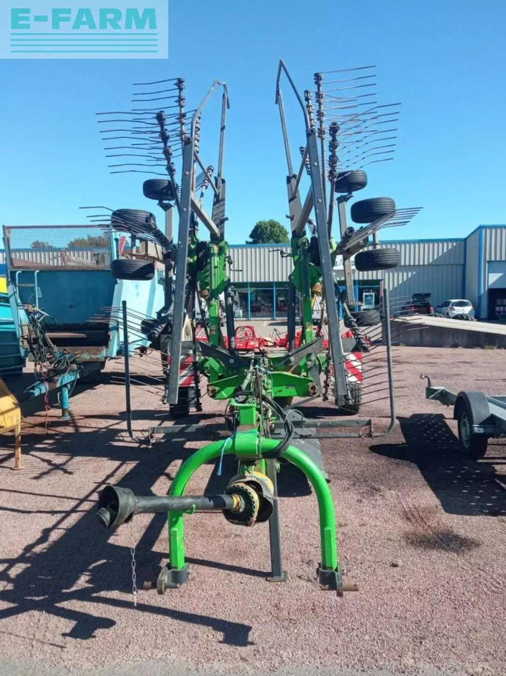 Deutz-Fahr andaineur swatmaster 7641 deutz-fahr - Сіноворушилка: фото 2 Deutz-Fahr andaineur swatmaster 7641 deutz-fahr - Сіноворушилка: фото 2