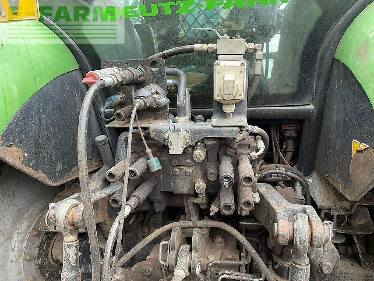Deutz-Fahr deutz agrotron ttv430 met brede wielen - Трактор: фото 5 Deutz-Fahr deutz agrotron ttv430 met brede wielen - Трактор: фото 5
