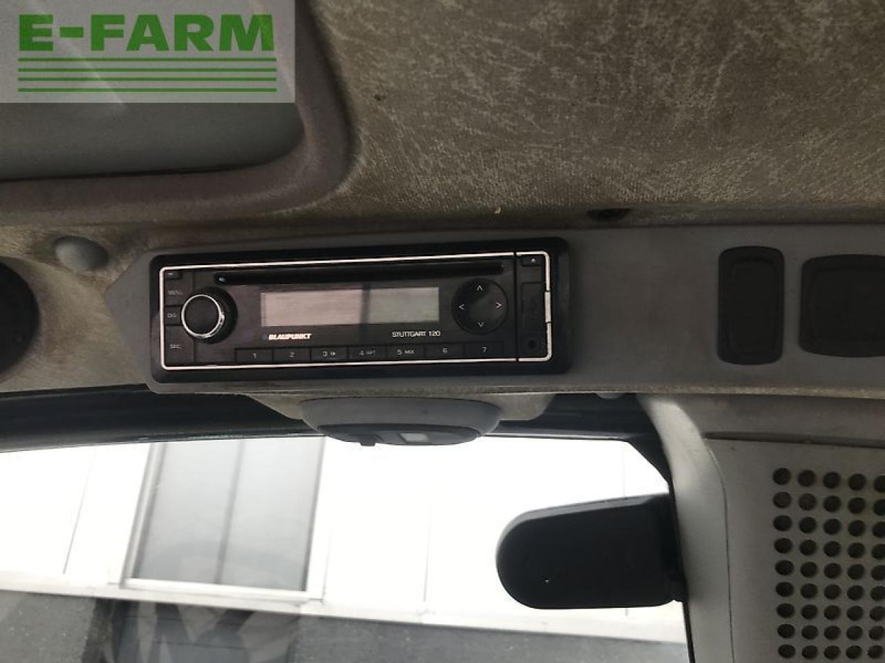 Deutz-Fahr deutz agrotron ttv430 met brede wielen - Трактор: фото 5 Deutz-Fahr deutz agrotron ttv430 met brede wielen - Трактор: фото 5