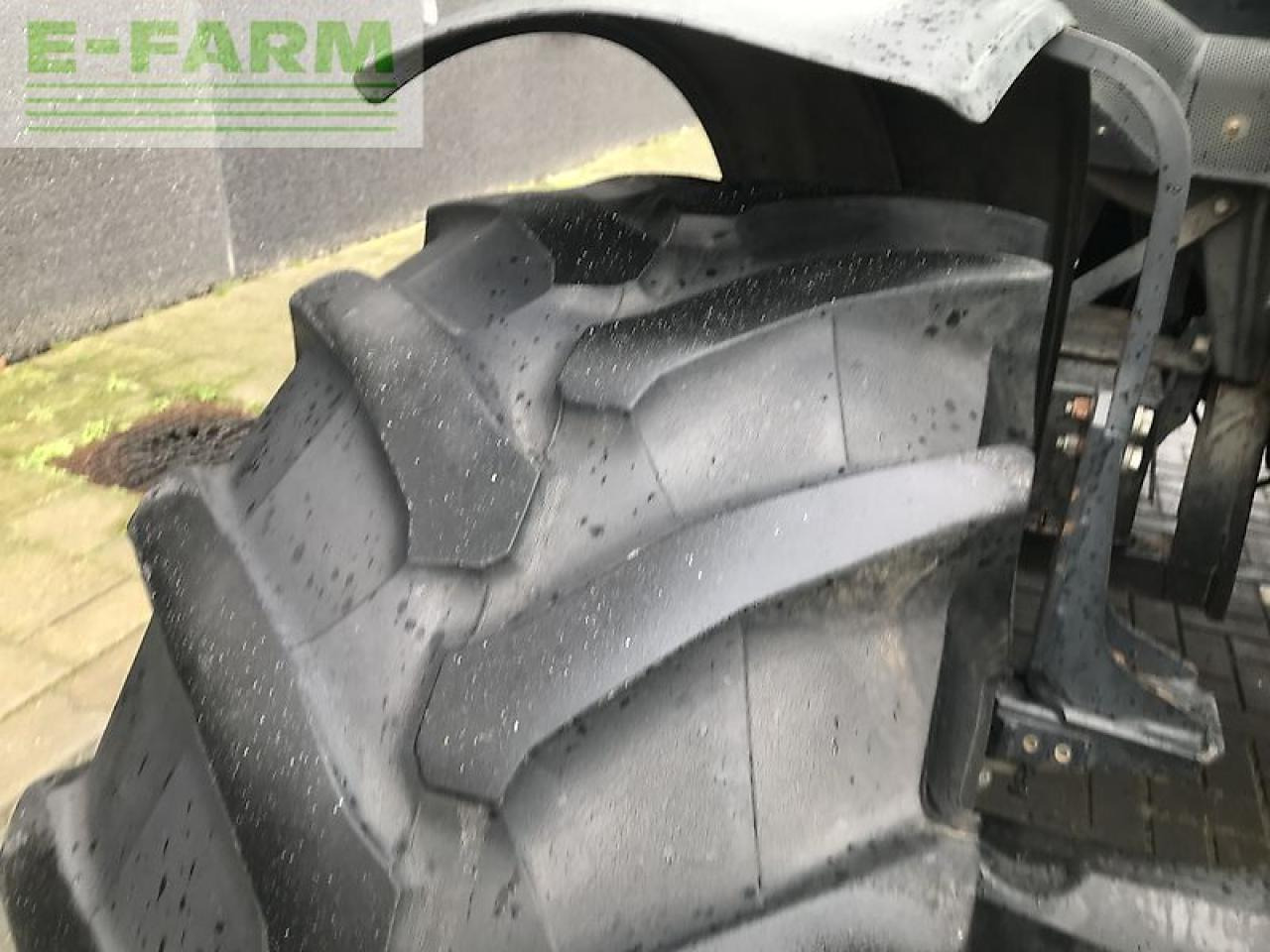 Deutz-Fahr deutz agrotron ttv430 met brede wielen - Трактор: фото 3 Deutz-Fahr deutz agrotron ttv430 met brede wielen - Трактор: фото 3