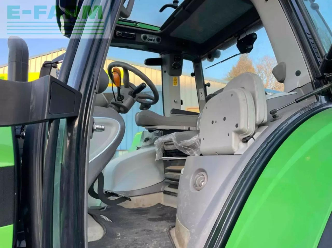 Deutz-Fahr tracteur agricole 6175agrotronttv deutz-fahr - Трактор: фото 3 Deutz-Fahr tracteur agricole 6175agrotronttv deutz-fahr - Трактор: фото 3