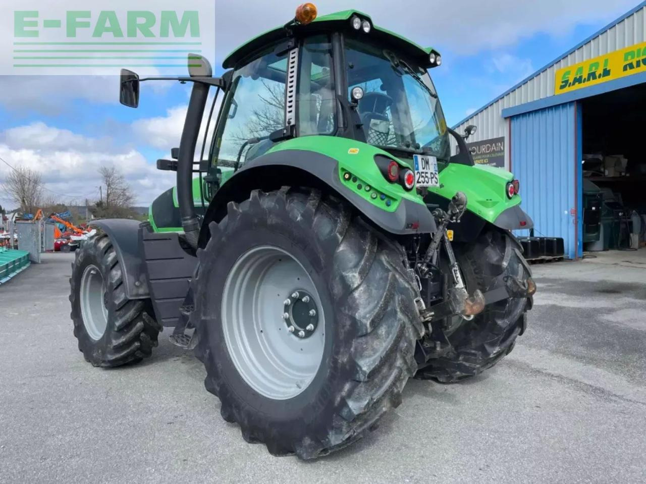 Deutz-Fahr tracteur agricole agrotron6160csh deutz-fahr - Трактор: фото 3 Deutz-Fahr tracteur agricole agrotron6160csh deutz-fahr - Трактор: фото 3