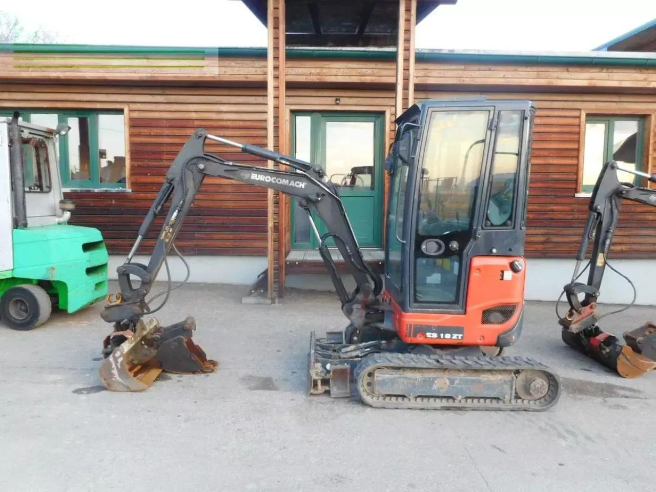 Euromacchine es 18 zt ( 1.750kg ) - Міні-екскаватор: фото 1 Euromacchine es 18 zt ( 1.750kg ) - Міні-екскаватор: фото 1
