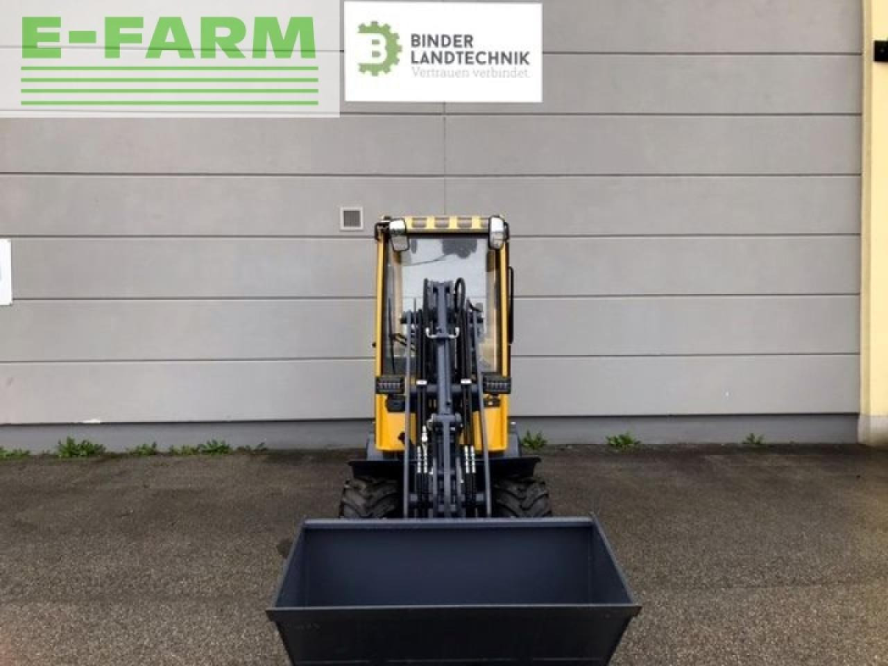 Eurotrac 810 / w11-c hoflader - Міні-екскаватор: фото 3 Eurotrac 810 / w11-c hoflader - Міні-екскаватор: фото 3