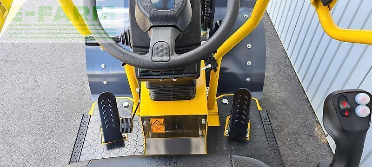 Eurotrac w11 - Міні-екскаватор: фото 4 Eurotrac w11 - Міні-екскаватор: фото 4