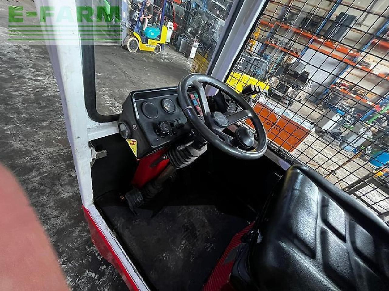 Farma sf30 diesel-seitenstapler - Навантажувач вилковий: фото 4 Farma sf30 diesel-seitenstapler - Навантажувач вилковий: фото 4
