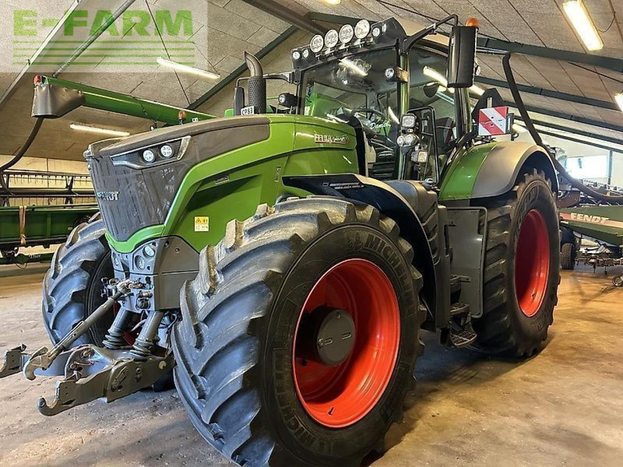 Fendt 1038 vario s4 - Трактор: фото 2 Fendt 1038 vario s4 - Трактор: фото 2