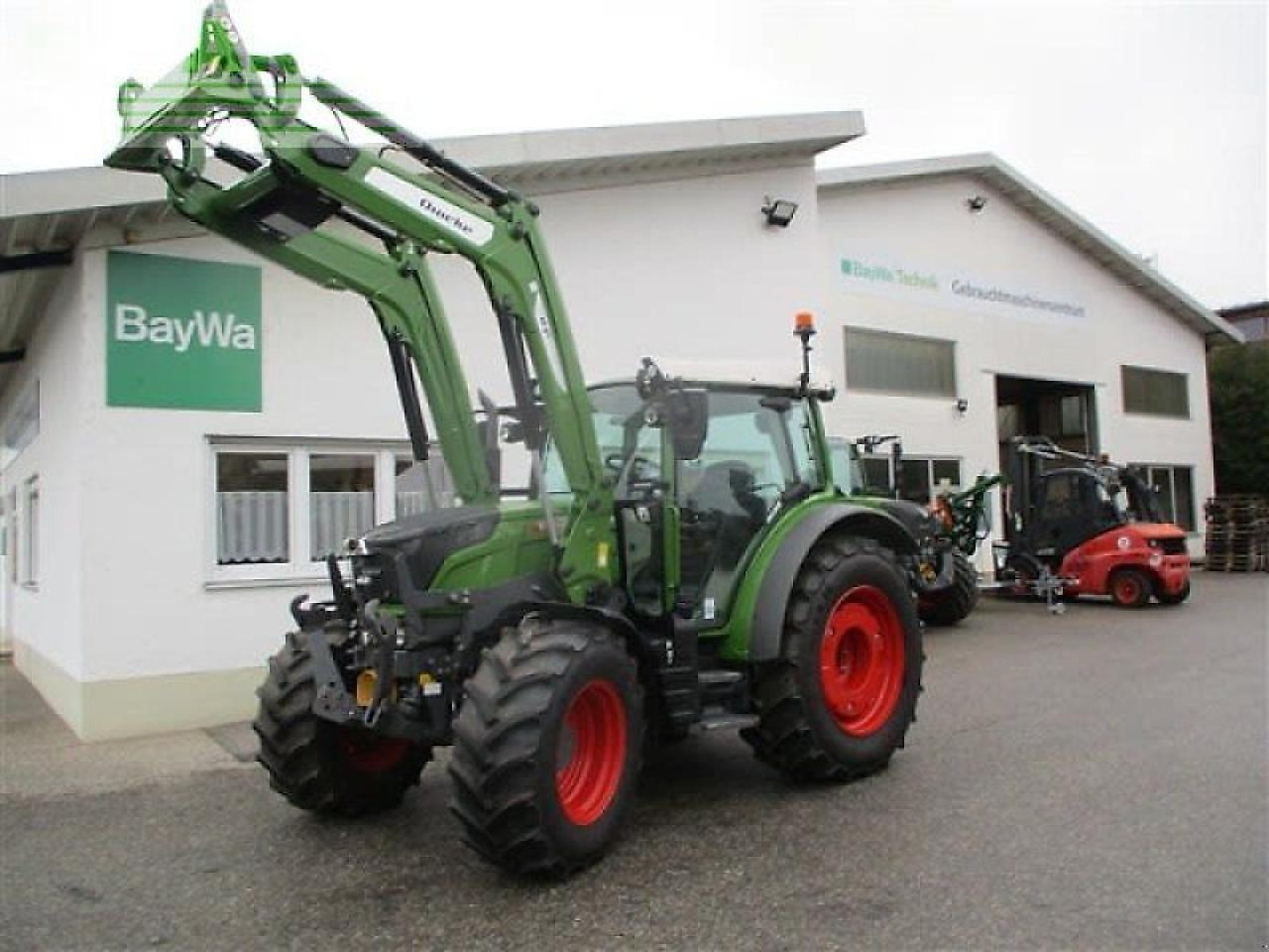 Fendt 207 s vario power set 1 # 913 - Трактор: фото 1 Fendt 207 s vario power set 1 # 913 - Трактор: фото 1