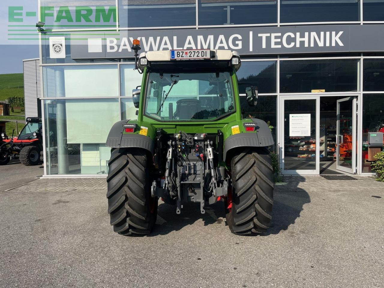 Fendt 211 s vario gen3 power setting 2 - Трактор: фото 4 Fendt 211 s vario gen3 power setting 2 - Трактор: фото 4