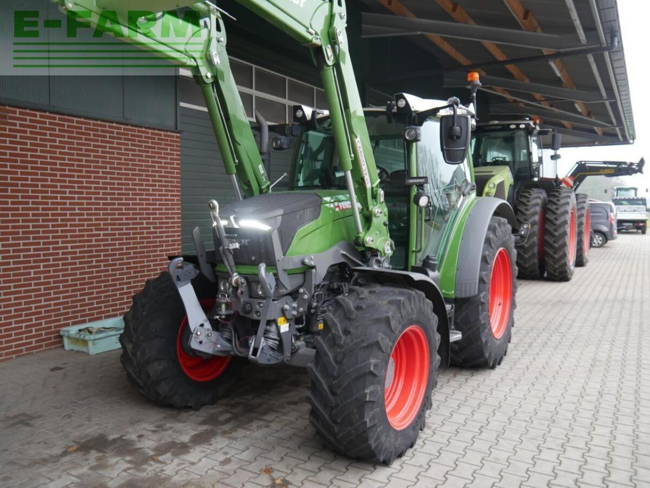 Fendt 211 s vario gen3 profi setting2 frontlader - Трактор: фото 3 Fendt 211 s vario gen3 profi setting2 frontlader - Трактор: фото 3