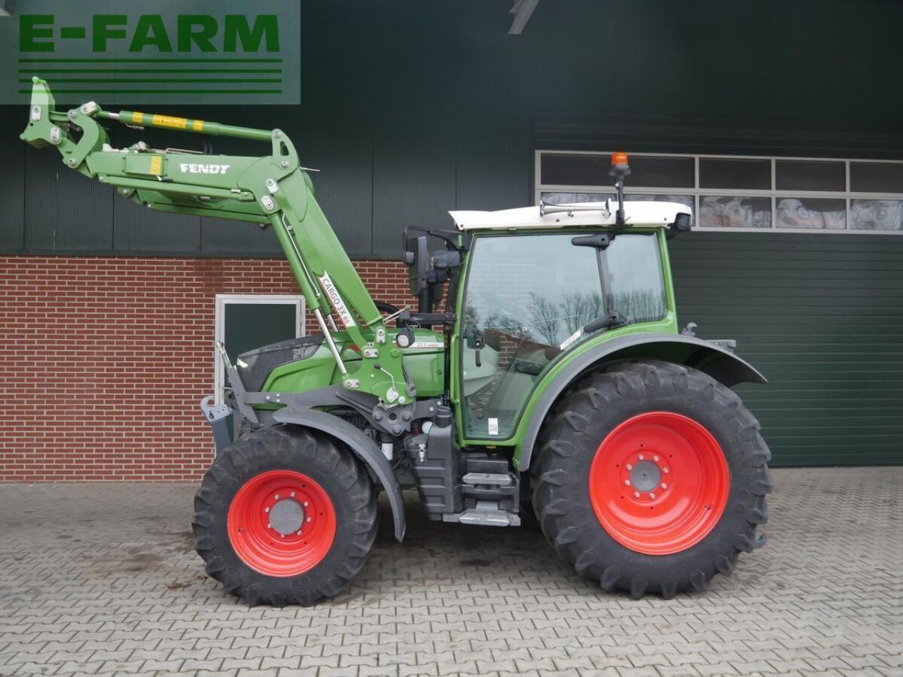 Fendt 211 s vario gen3 profi setting2 frontlader - Трактор: фото 4 Fendt 211 s vario gen3 profi setting2 frontlader - Трактор: фото 4