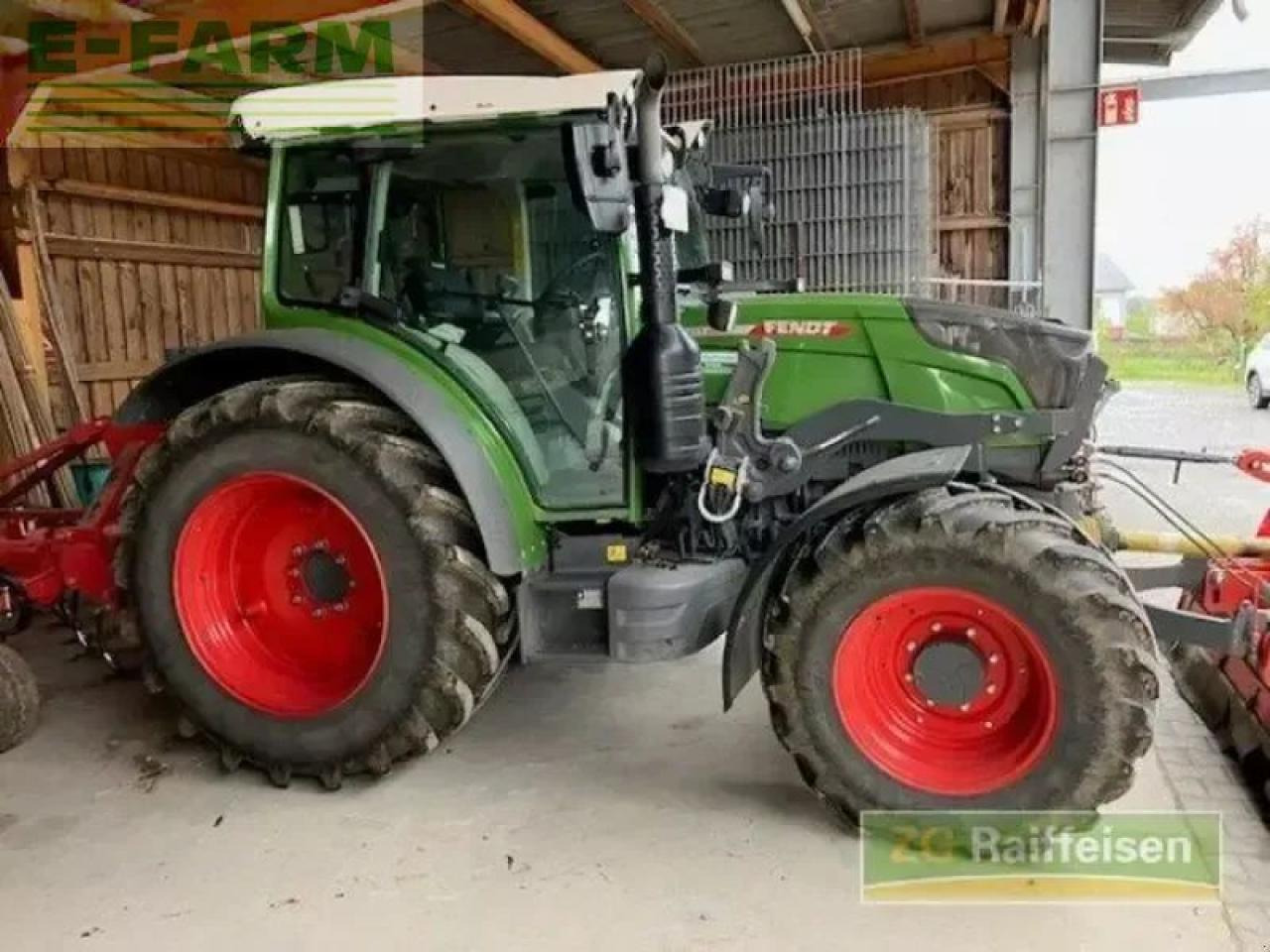 Fendt 211 vario power setting 2 - Трактор: фото 5 Fendt 211 vario power setting 2 - Трактор: фото 5