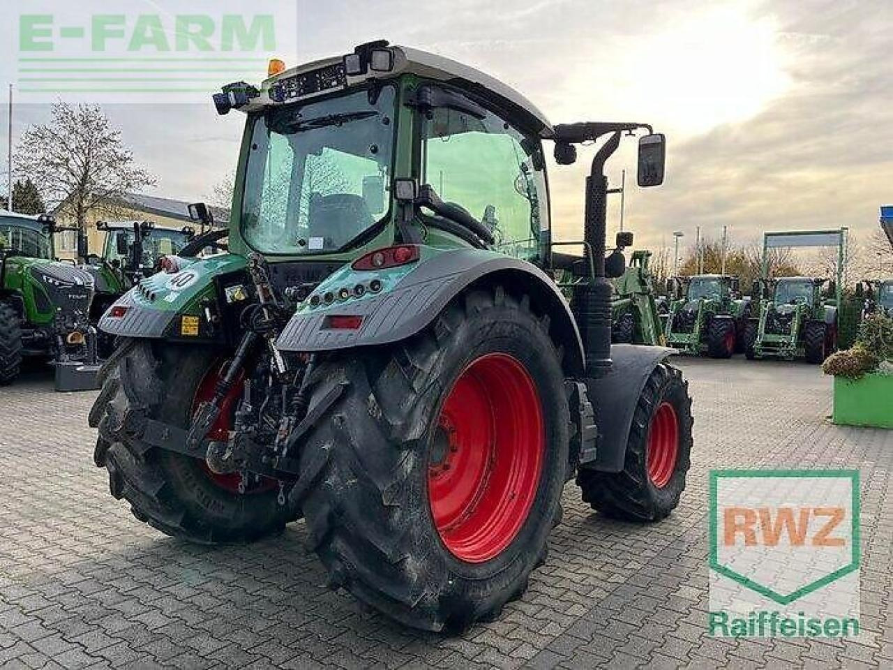 Fendt 313 s4 profi mit frontlader - Трактор: фото 5 Fendt 313 s4 profi mit frontlader - Трактор: фото 5