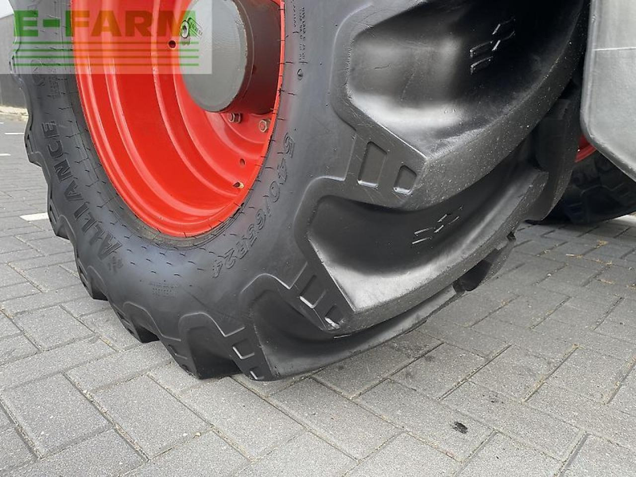 Fendt 409 vario met stoll fz 35 voorlader - Трактор: фото 5 Fendt 409 vario met stoll fz 35 voorlader - Трактор: фото 5