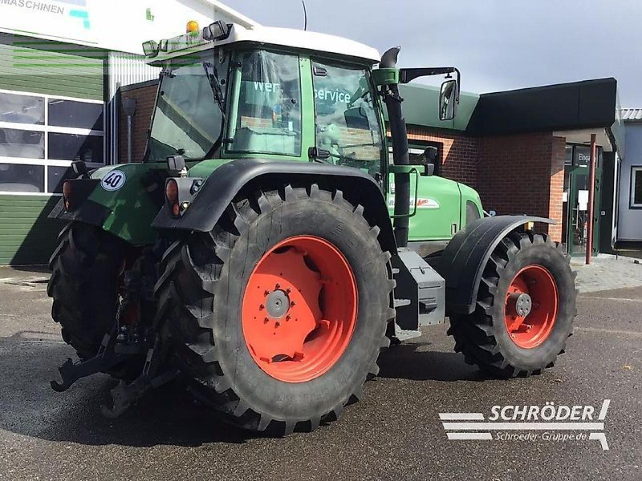 Fendt 716 vario com 1 | nur 7561 stunden ! - Трактор: фото 4 Fendt 716 vario com 1 | nur 7561 stunden ! - Трактор: фото 4