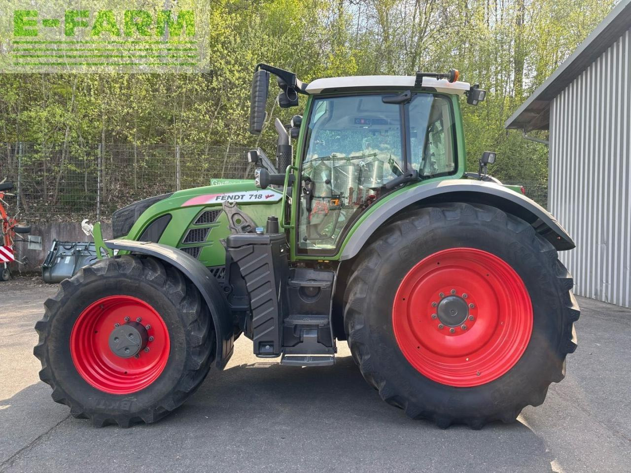 Fendt 718 Vario - Трактор: фото 2 Fendt 718 Vario - Трактор: фото 2