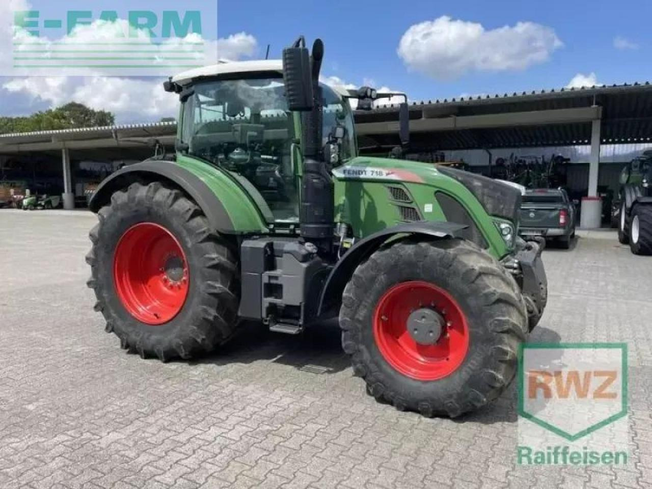 Fendt 718 profi-plus s 4 vario ProfiPlus - Трактор: фото 4 Fendt 718 profi-plus s 4 vario ProfiPlus - Трактор: фото 4