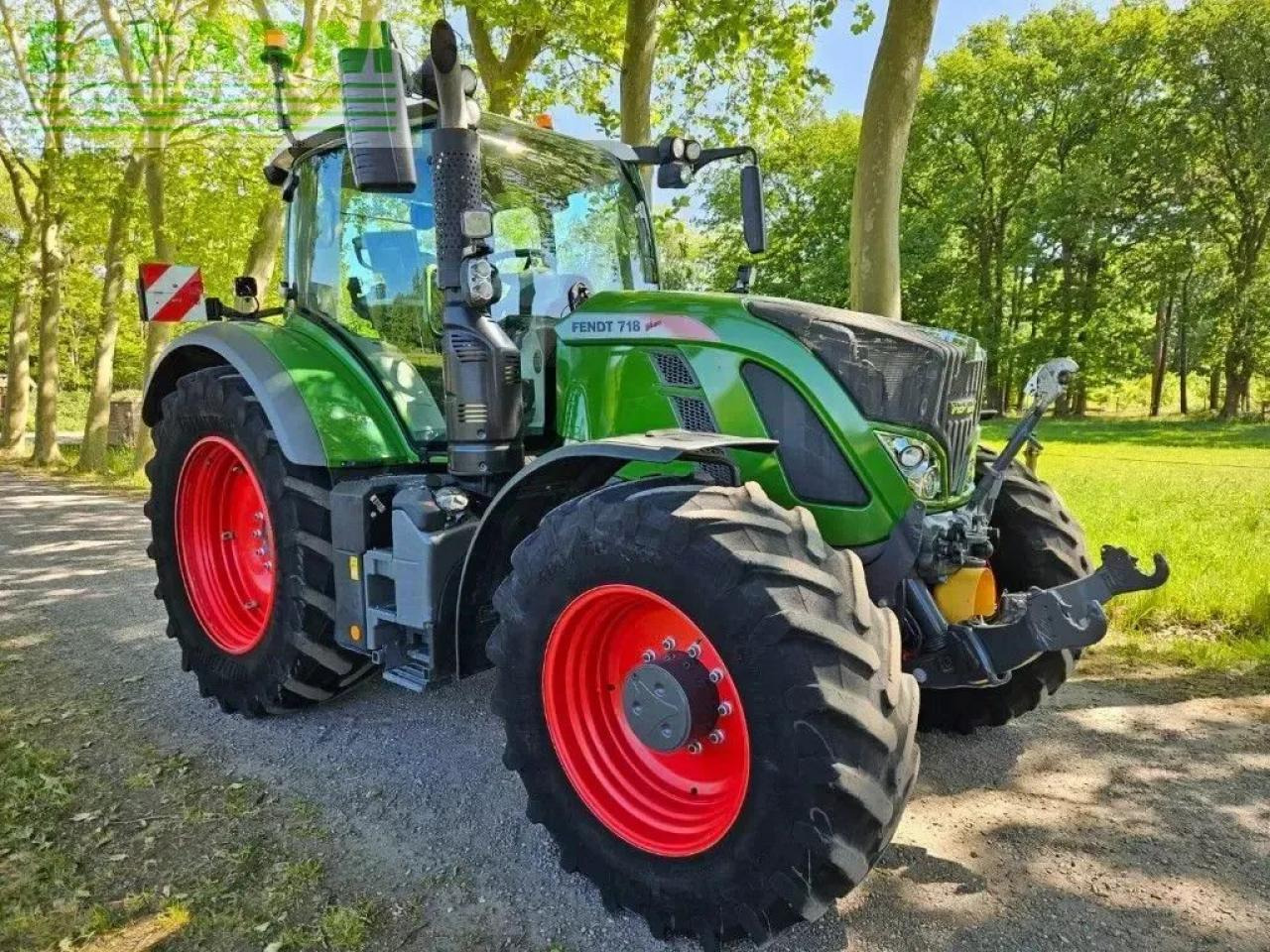 Fendt 718 s4 profi plus 3400h ( 720 722 724 ) - Трактор: фото 3 Fendt 718 s4 profi plus 3400h ( 720 722 724 ) - Трактор: фото 3