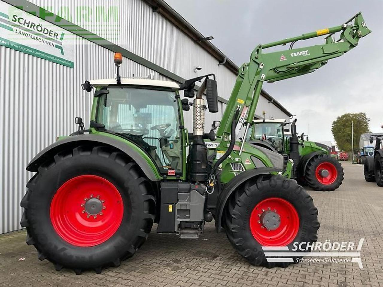 Fendt 718 vario s4 profi plus ProfiPlus - Трактор: фото 2 Fendt 718 vario s4 profi plus ProfiPlus - Трактор: фото 2