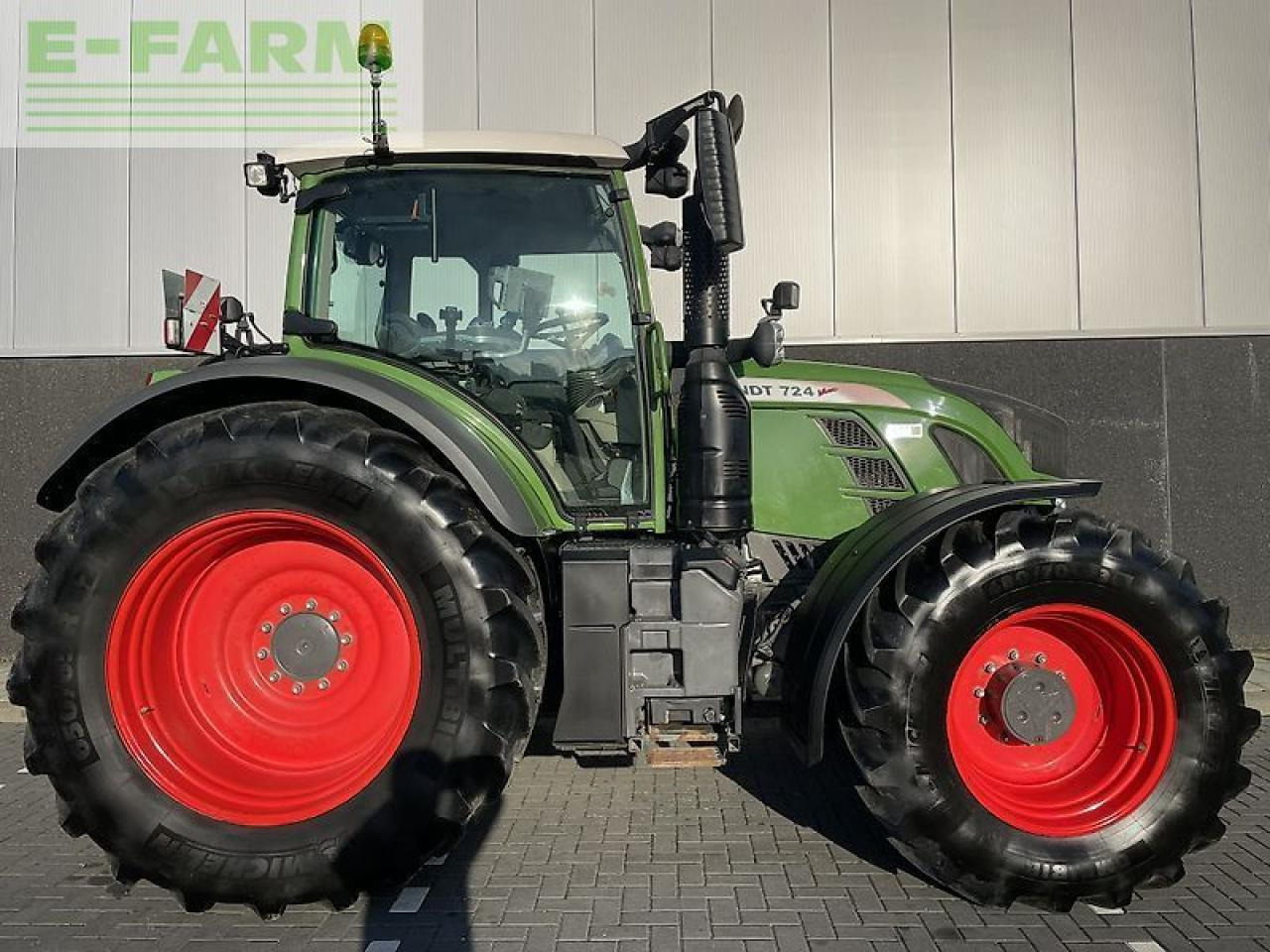 Трактор Fendt 724 s4: фото 9