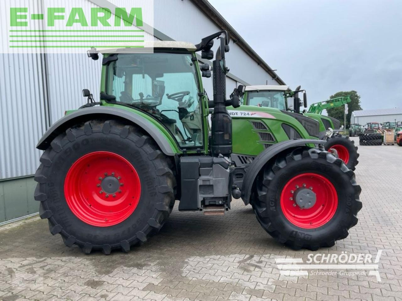 Fendt 724 s4 power plus rtk - Трактор: фото 2 Fendt 724 s4 power plus rtk - Трактор: фото 2