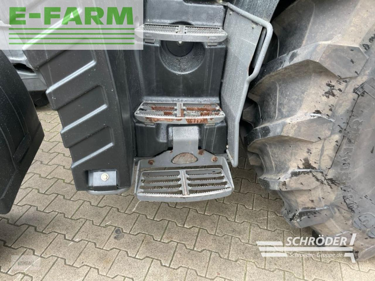Трактор Fendt 724 s4 power plus rtk: фото 15 Трактор Fendt 724 s4 power plus rtk: фото 15