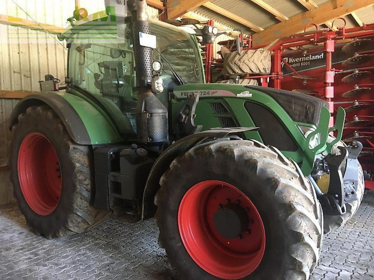 Fendt 724 scr profi plus *fl,fzw* - Трактор: фото 4 Fendt 724 scr profi plus *fl,fzw* - Трактор: фото 4