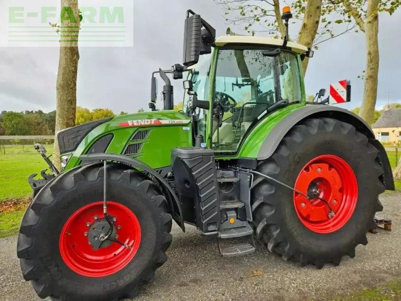 Fendt 724 vario 724 gen6 power plus reifendrucksystem rtk ( 718 720 72 - Трактор: фото 3 Fendt 724 vario 724 gen6 power plus reifendrucksystem rtk ( 718 720 72 - Трактор: фото 3