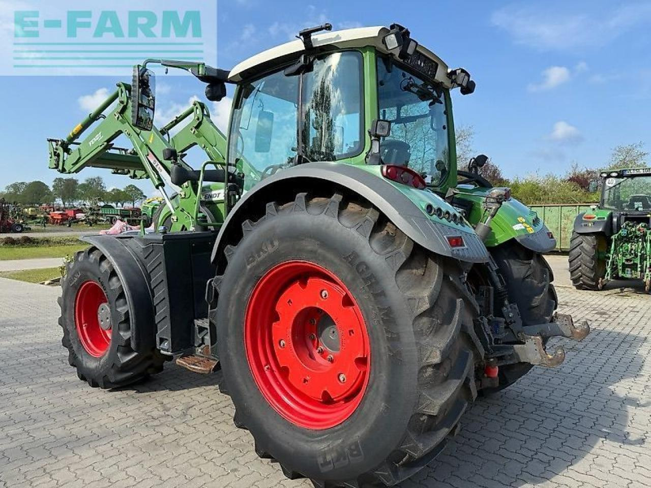 Fendt 724 vario - Трактор: фото 3 Fendt 724 vario - Трактор: фото 3