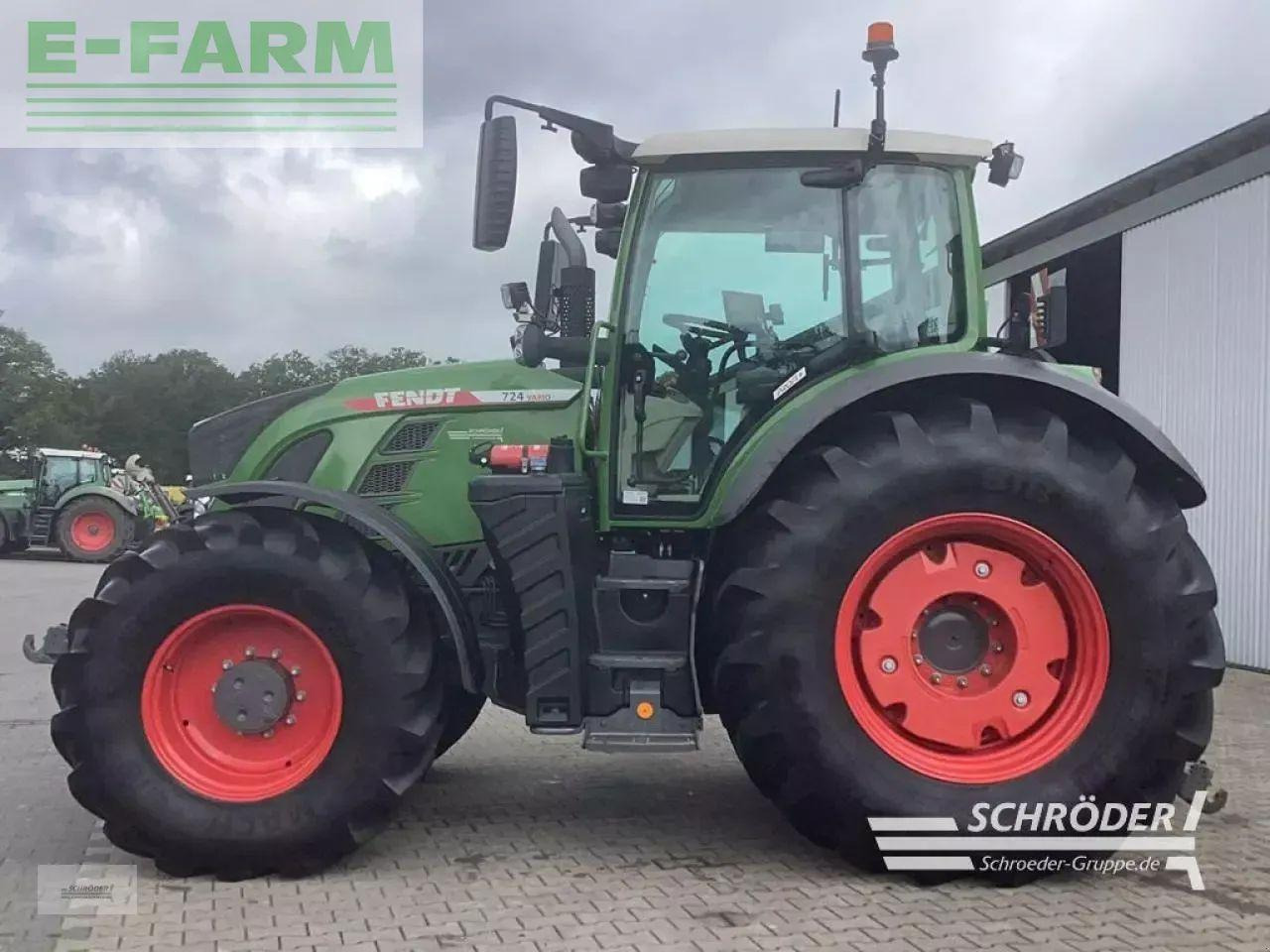 Fendt 724 vario gen6 profi plus ProfiPlus - Трактор: фото 3 Fendt 724 vario gen6 profi plus ProfiPlus - Трактор: фото 3