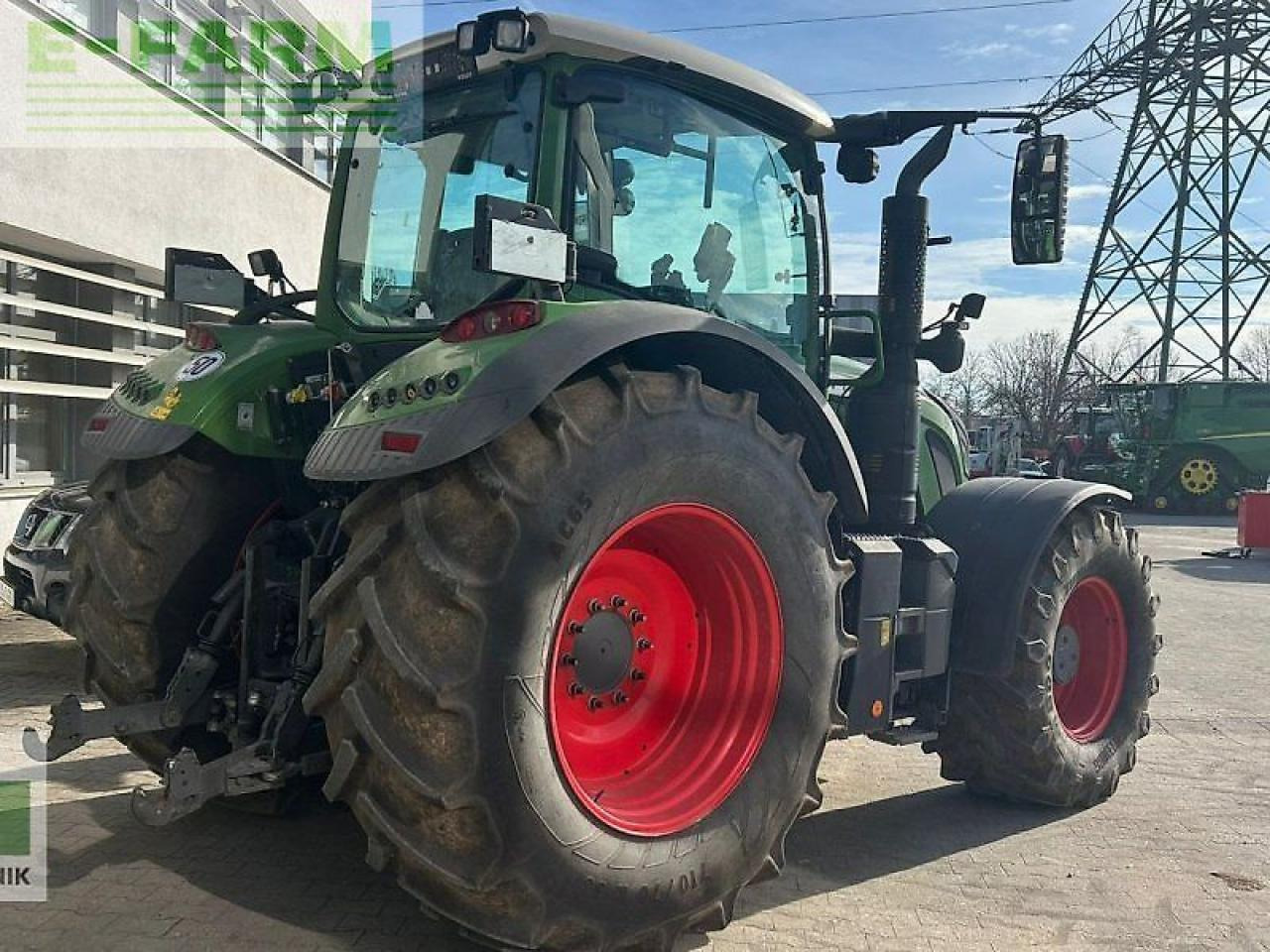 Fendt 724 vario profiplus ProfiPlus - Трактор: фото 4 Fendt 724 vario profiplus ProfiPlus - Трактор: фото 4