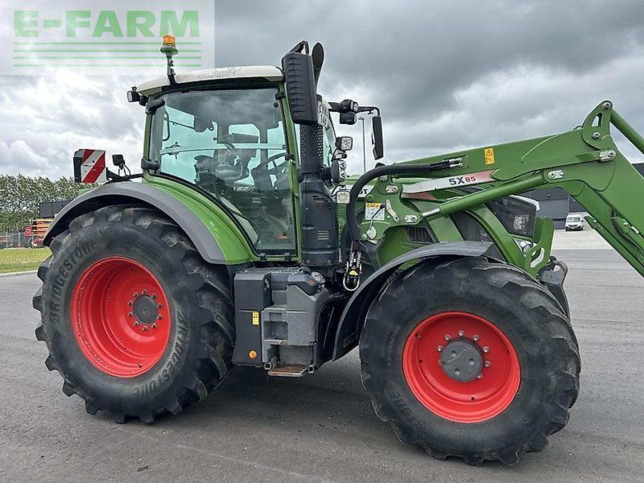 Fendt 724 vario s4 - Трактор: фото 5 Fendt 724 vario s4 - Трактор: фото 5