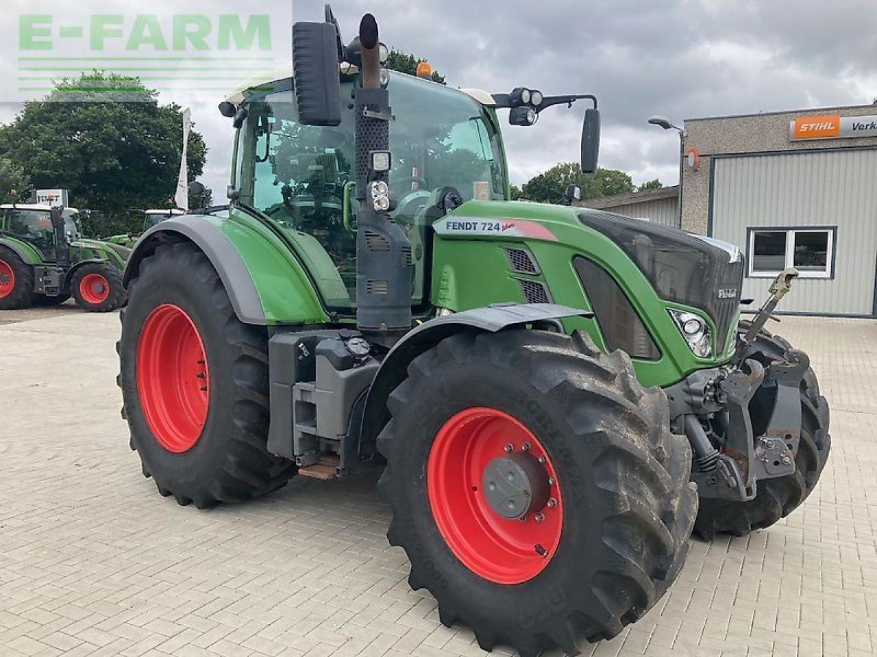 Fendt 724 vario s4 - Трактор: фото 2 Fendt 724 vario s4 - Трактор: фото 2