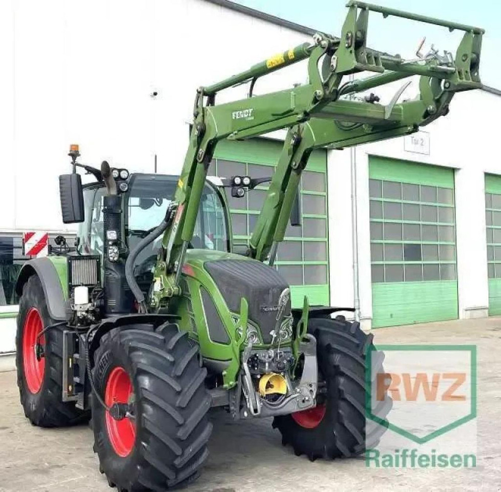 Fendt 724 vario s4 profi plus ProfiPlus - Трактор: фото 2 Fendt 724 vario s4 profi plus ProfiPlus - Трактор: фото 2