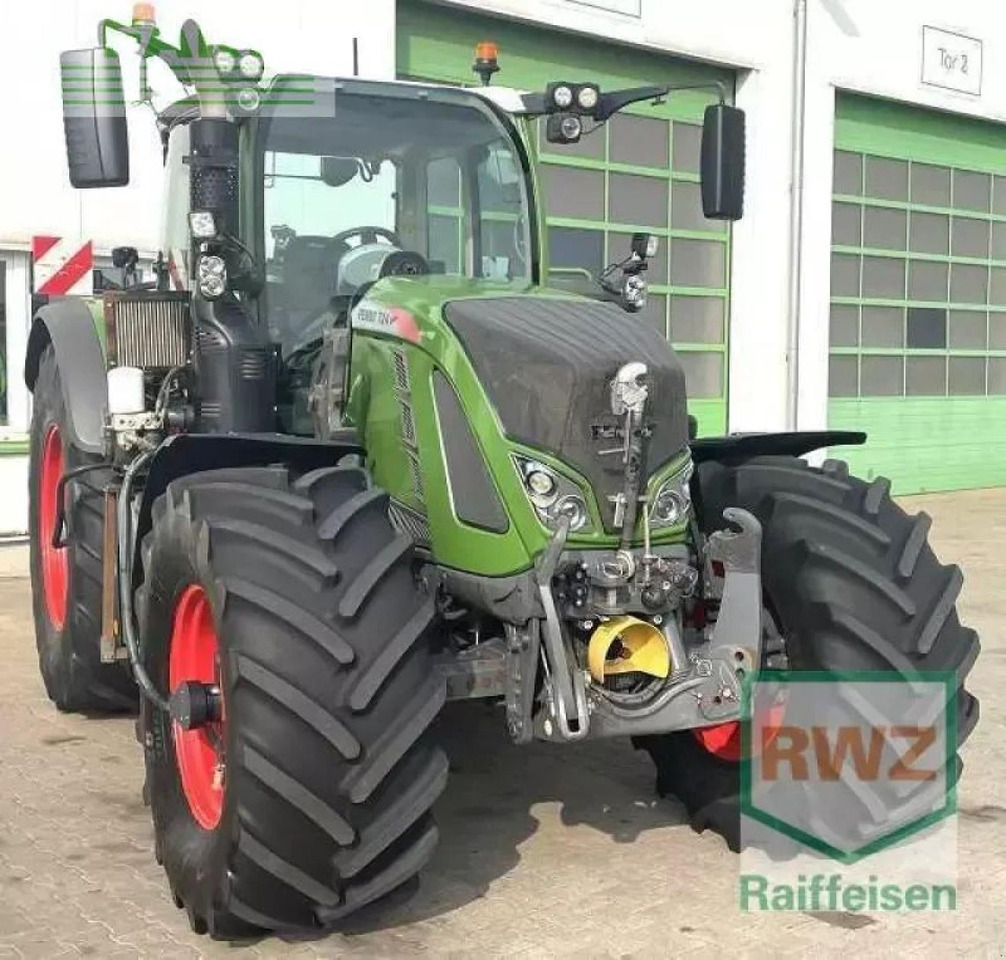 Fendt 724 vario s4 profi plus ProfiPlus - Трактор: фото 2 Fendt 724 vario s4 profi plus ProfiPlus - Трактор: фото 2