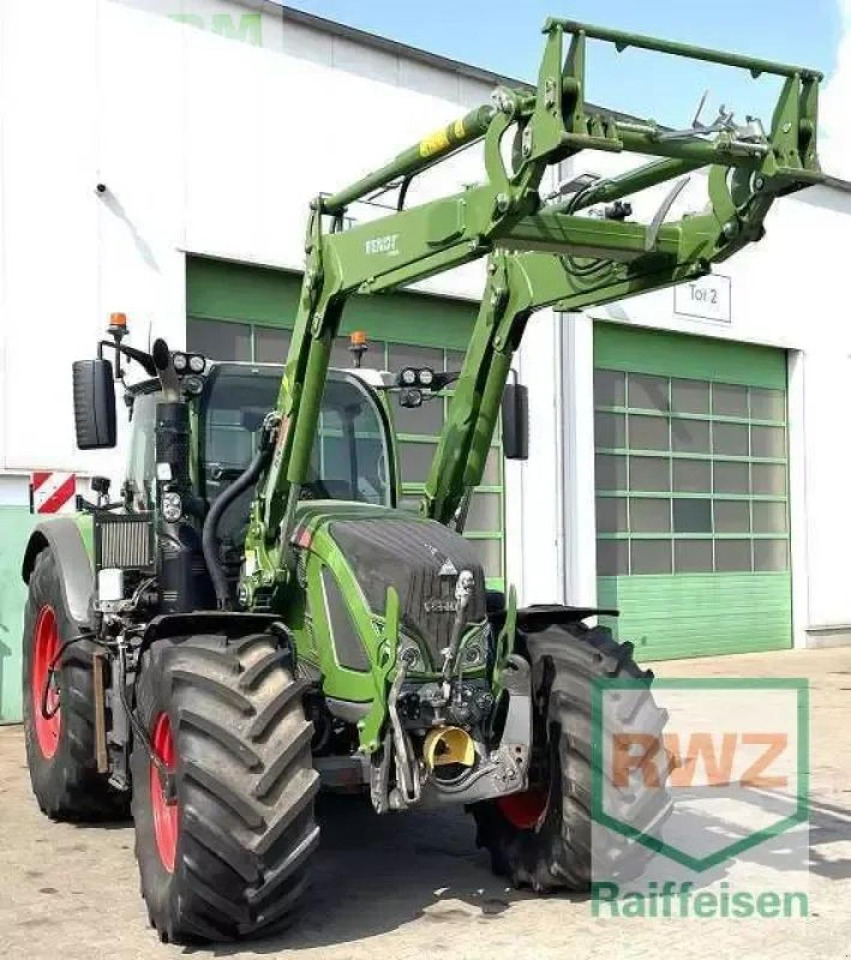 Fendt 724 vario s4 profi plus ProfiPlus - Трактор: фото 2 Fendt 724 vario s4 profi plus ProfiPlus - Трактор: фото 2